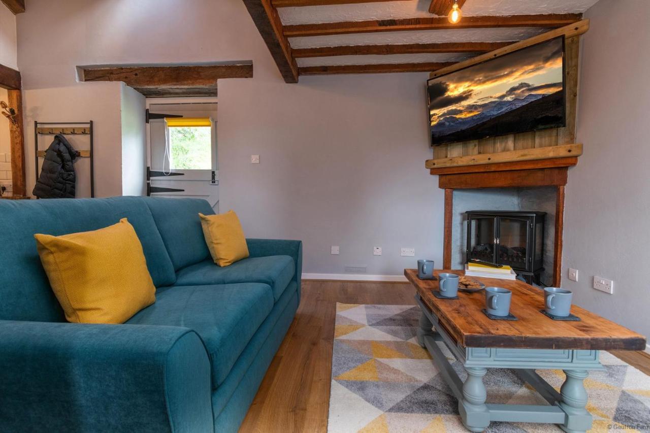 Вилла The Barn At Geufron Farm - Dog Friendly - Nr Tywyn Bryn-crug Экстерьер фото